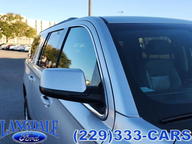 used 2020 Chevrolet Suburban car, priced at $24,981