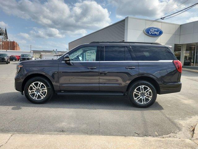 new 2025 Ford Expedition car, priced at $69,350