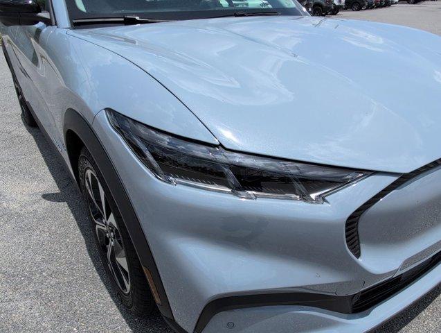 new 2025 Ford Mustang Mach-E car, priced at $36,585