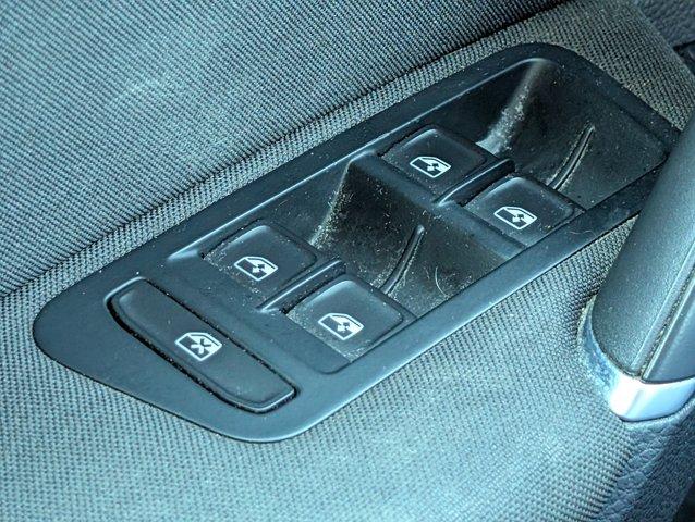 used 2016 Volkswagen e-Golf car, priced at $7,412