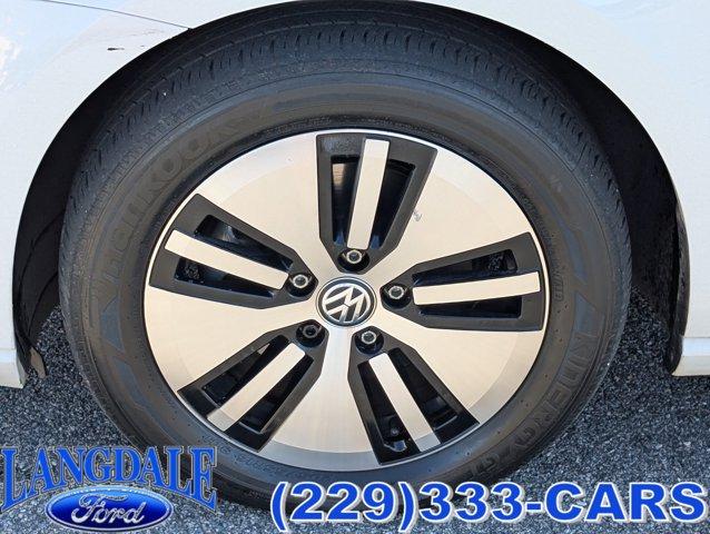 used 2016 Volkswagen e-Golf car, priced at $8,271