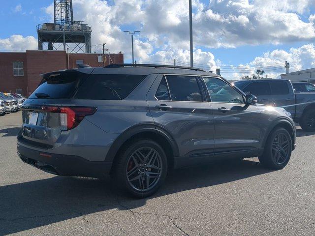 new 2025 Ford Explorer car, priced at $49,400