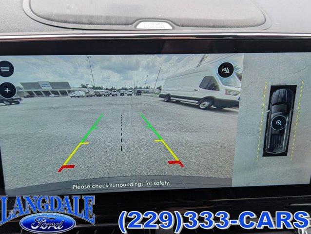 used 2022 Lincoln Navigator car, priced at $41,992