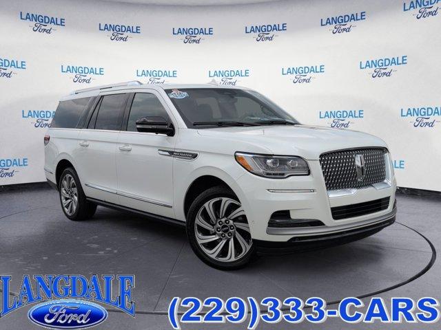 used 2022 Lincoln Navigator car, priced at $41,992
