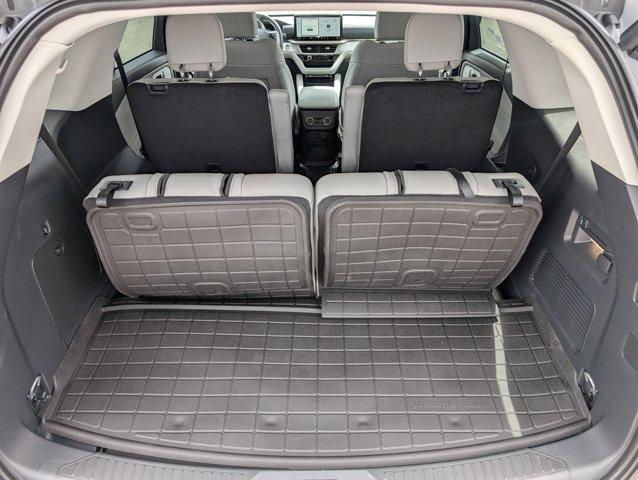 new 2025 Ford Explorer car, priced at $45,720