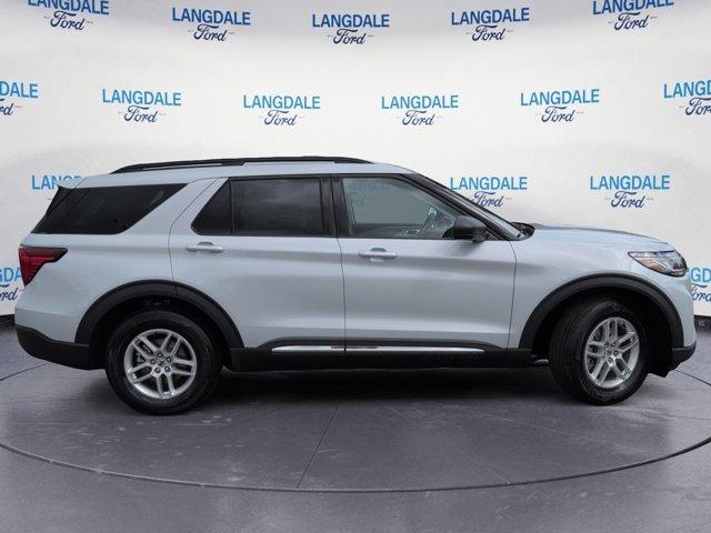 new 2025 Ford Explorer car, priced at $45,720
