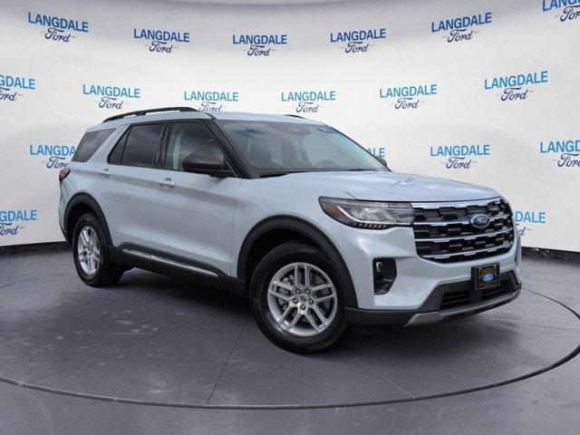 new 2025 Ford Explorer car, priced at $45,720