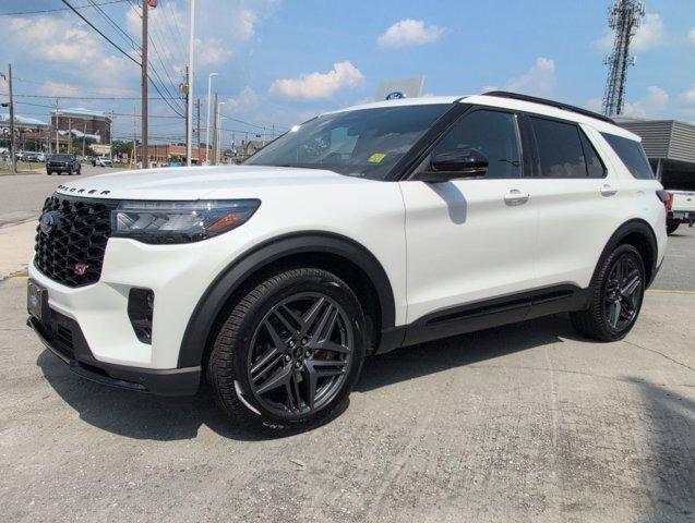 new 2025 Ford Explorer car, priced at $62,975