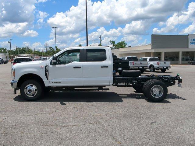 new 2025 Ford F-350 car, priced at $74,090