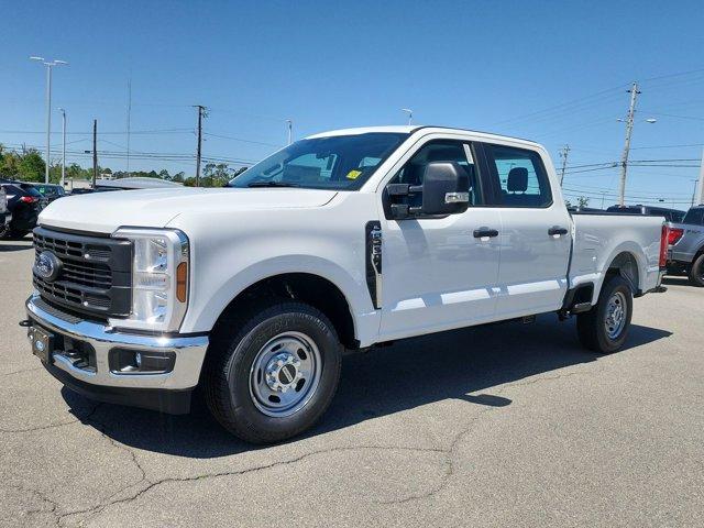 new 2025 Ford F-250 car, priced at $52,095