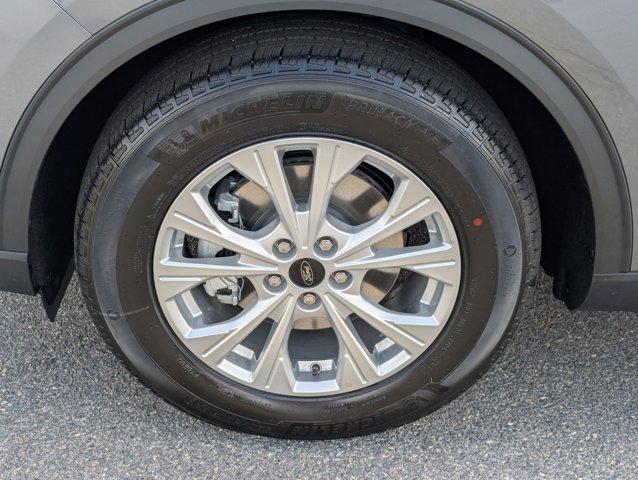 new 2026 Ford Escape car, priced at $33,335