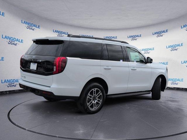 new 2025 Ford Expedition car, priced at $69,840