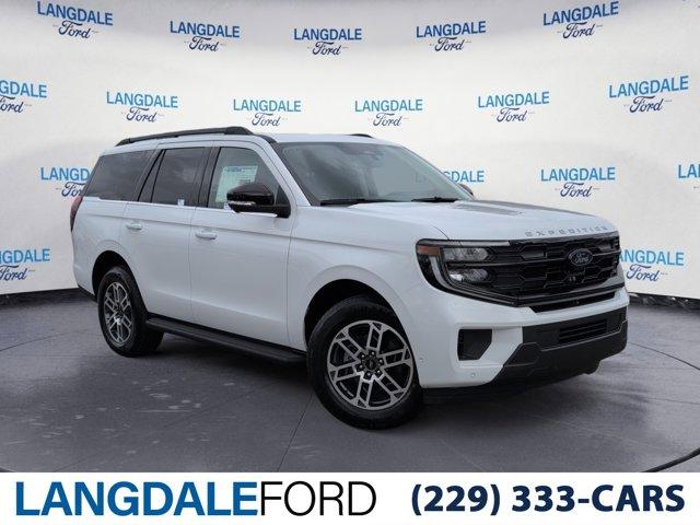 new 2025 Ford Expedition car, priced at $69,840