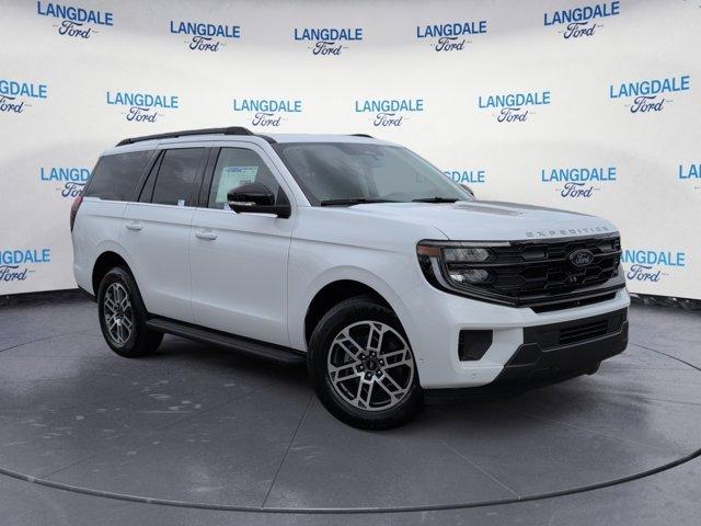 new 2025 Ford Expedition car, priced at $69,840