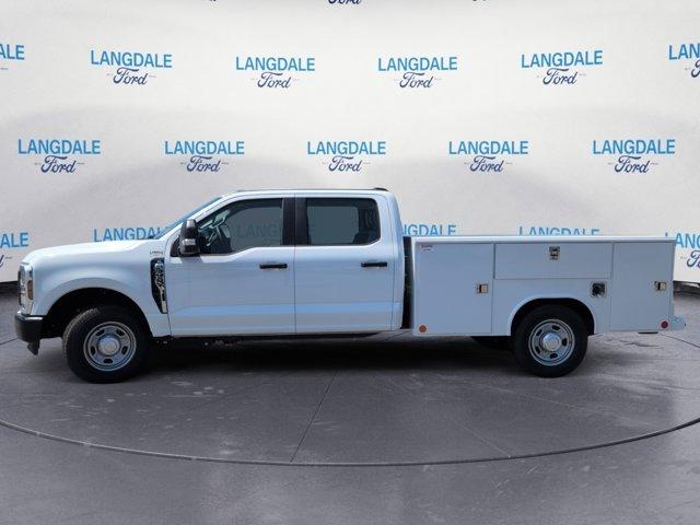 new 2025 Ford F-350 car, priced at $69,325