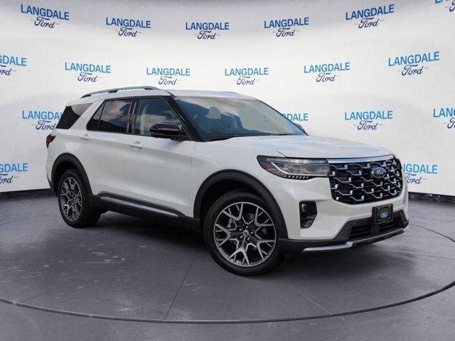 new 2025 Ford Explorer car, priced at $60,695