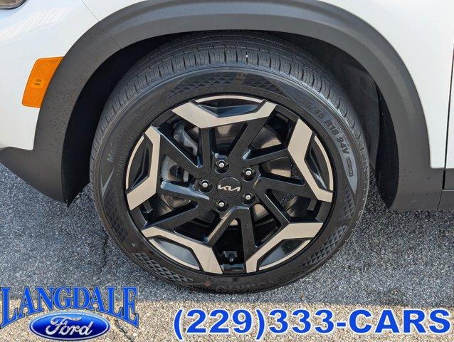 used 2024 Kia Seltos car, priced at $24,323