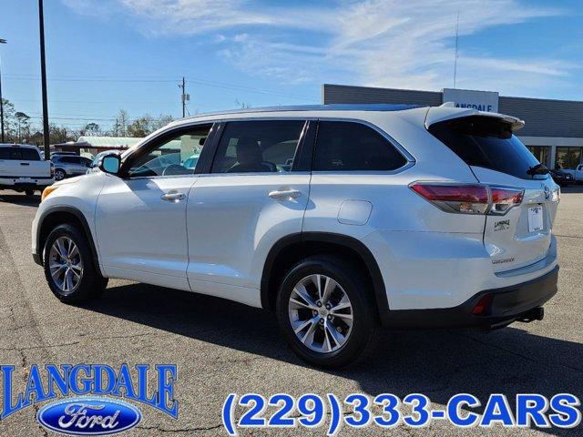 used 2014 Toyota Highlander car, priced at $11,882