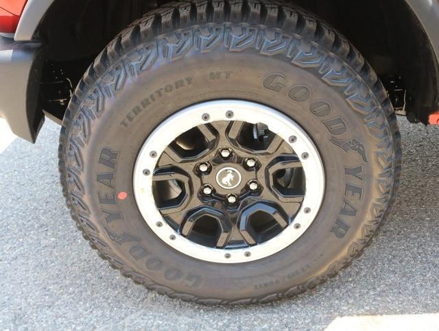 new 2024 Ford Bronco car, priced at $51,817