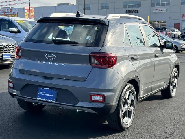 used 2022 Hyundai Venue car, priced at $17,499