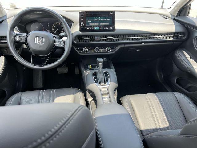 used 2025 Honda HR-V car, priced at $29,999