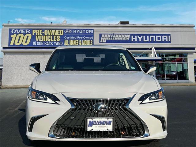 used 2022 Lexus ES 250 car, priced at $33,623