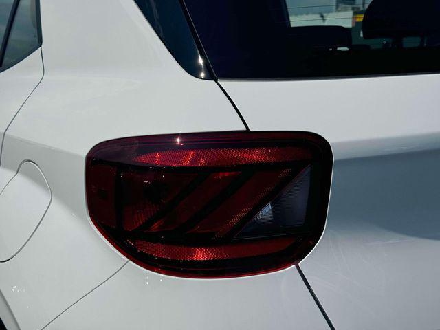 used 2024 Hyundai Venue car, priced at $18,888