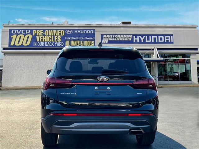 used 2022 Hyundai Santa Fe car, priced at $21,000