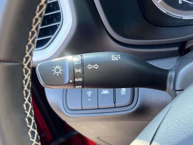 used 2022 Hyundai Venue car, priced at $17,888