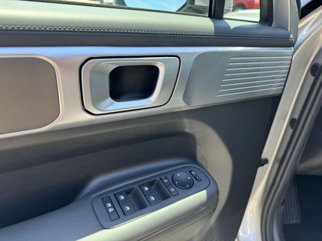 used 2024 Hyundai Santa Fe car