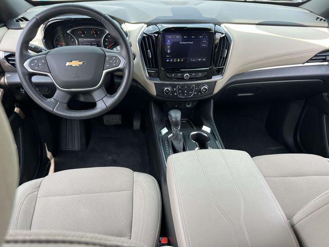 used 2022 Chevrolet Traverse car, priced at $27,124