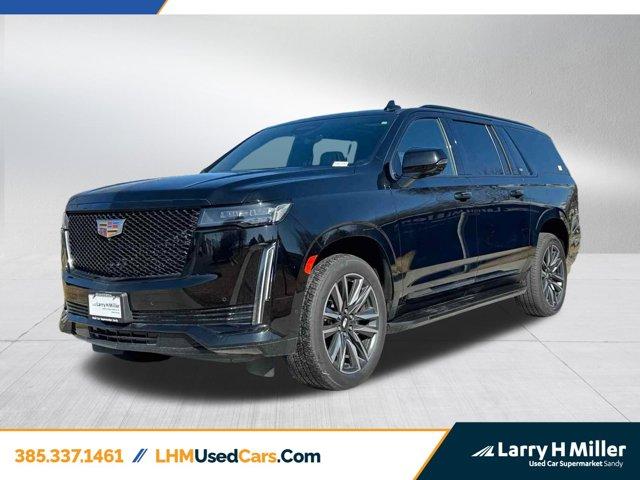 used 2022 Cadillac Escalade ESV car, priced at $73,800