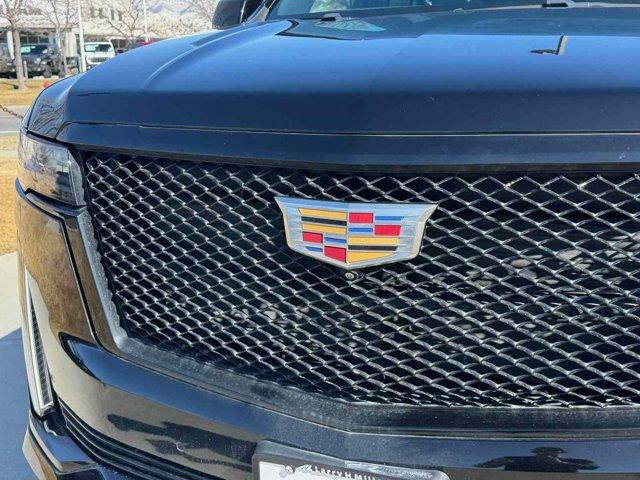 used 2022 Cadillac Escalade ESV car, priced at $73,800