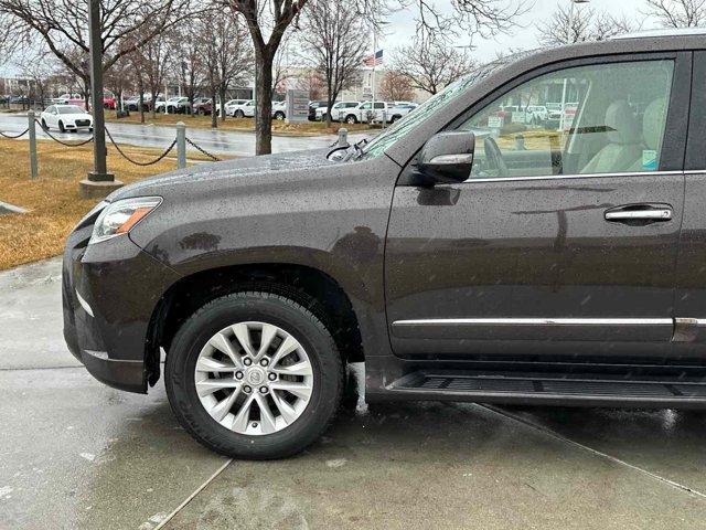 used 2016 Lexus GX 460 car, priced at $27,824