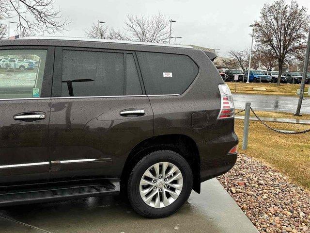 used 2016 Lexus GX 460 car, priced at $27,824