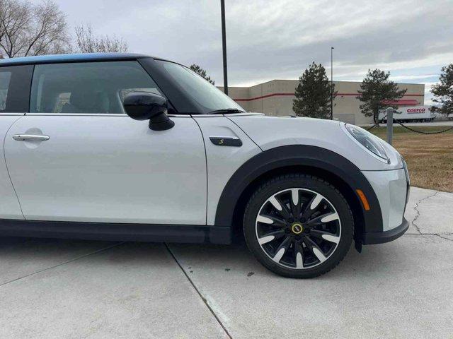 used 2023 MINI Hardtop car, priced at $23,469