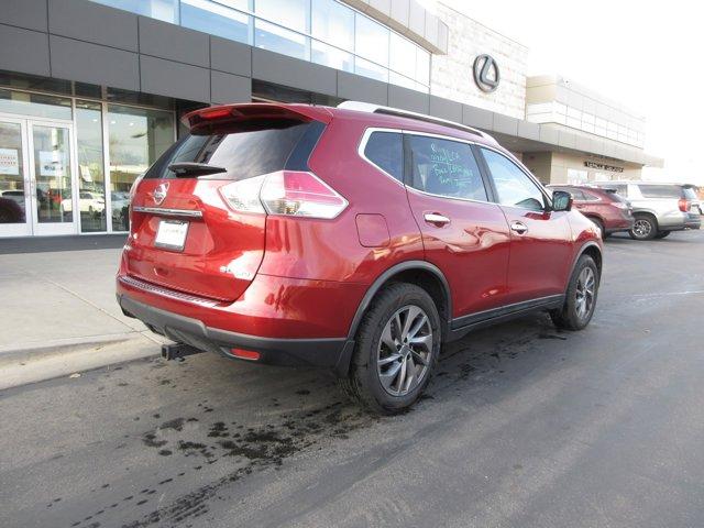 used 2016 Nissan Rogue car