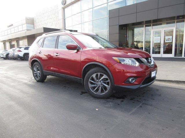 used 2016 Nissan Rogue car