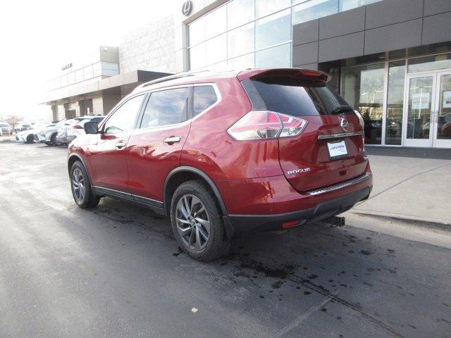 used 2016 Nissan Rogue car