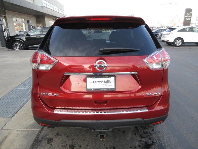 used 2016 Nissan Rogue car