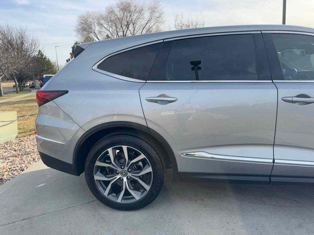 used 2022 Acura MDX car, priced at $41,713