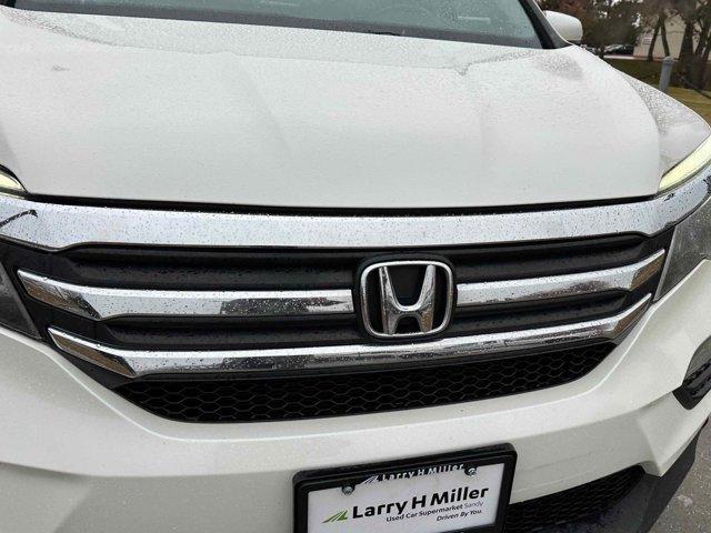 used 2017 Honda Pilot car, priced at $18,488