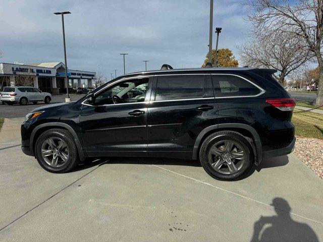 used 2019 Toyota Highlander car, priced at $29,995