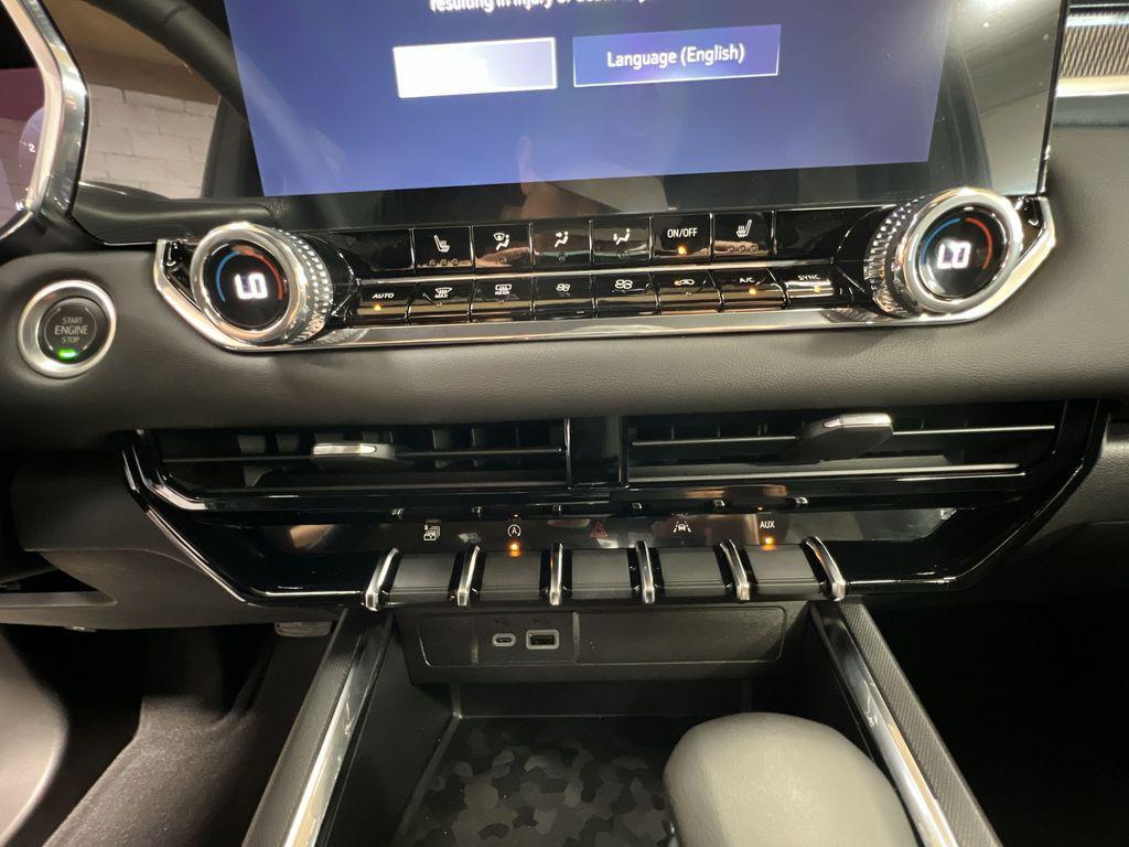 new 2025 GMC Canyon car, priced at $45,336