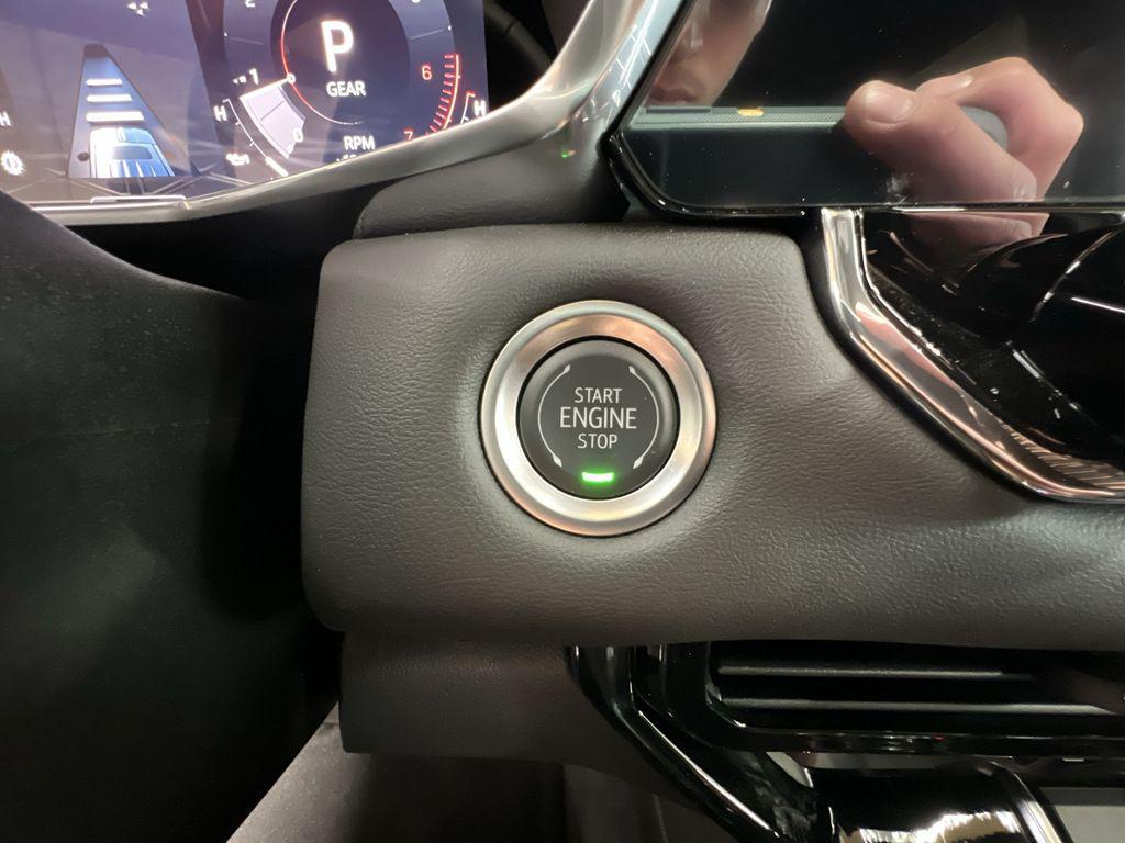 new 2025 GMC Canyon car, priced at $45,336