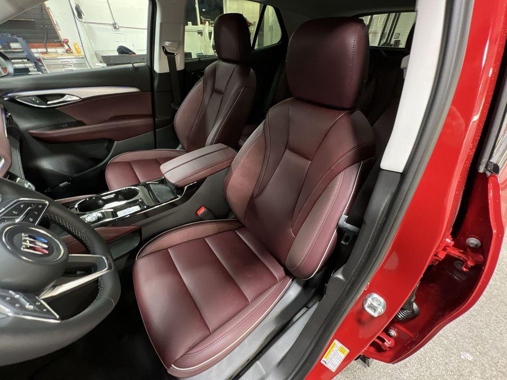 new 2025 Buick Envision car, priced at $41,372