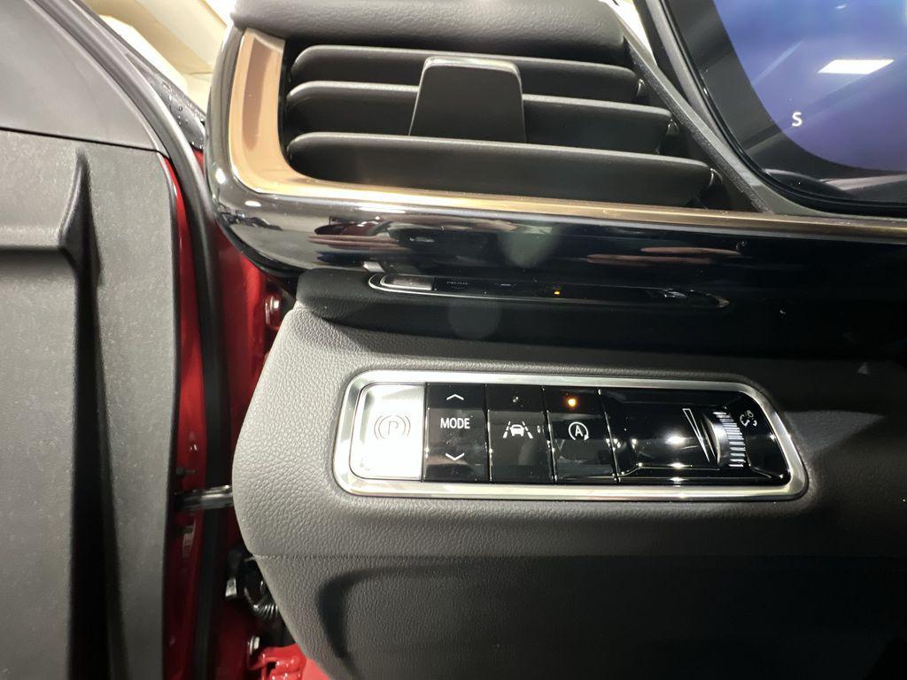 new 2025 Buick Envision car, priced at $45,221