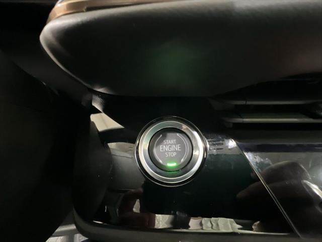 new 2025 Buick Envision car, priced at $45,095