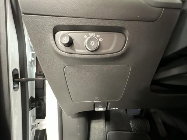 new 2025 Buick Encore GX car, priced at $29,325