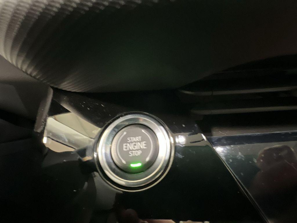new 2025 Buick Envision car, priced at $37,607